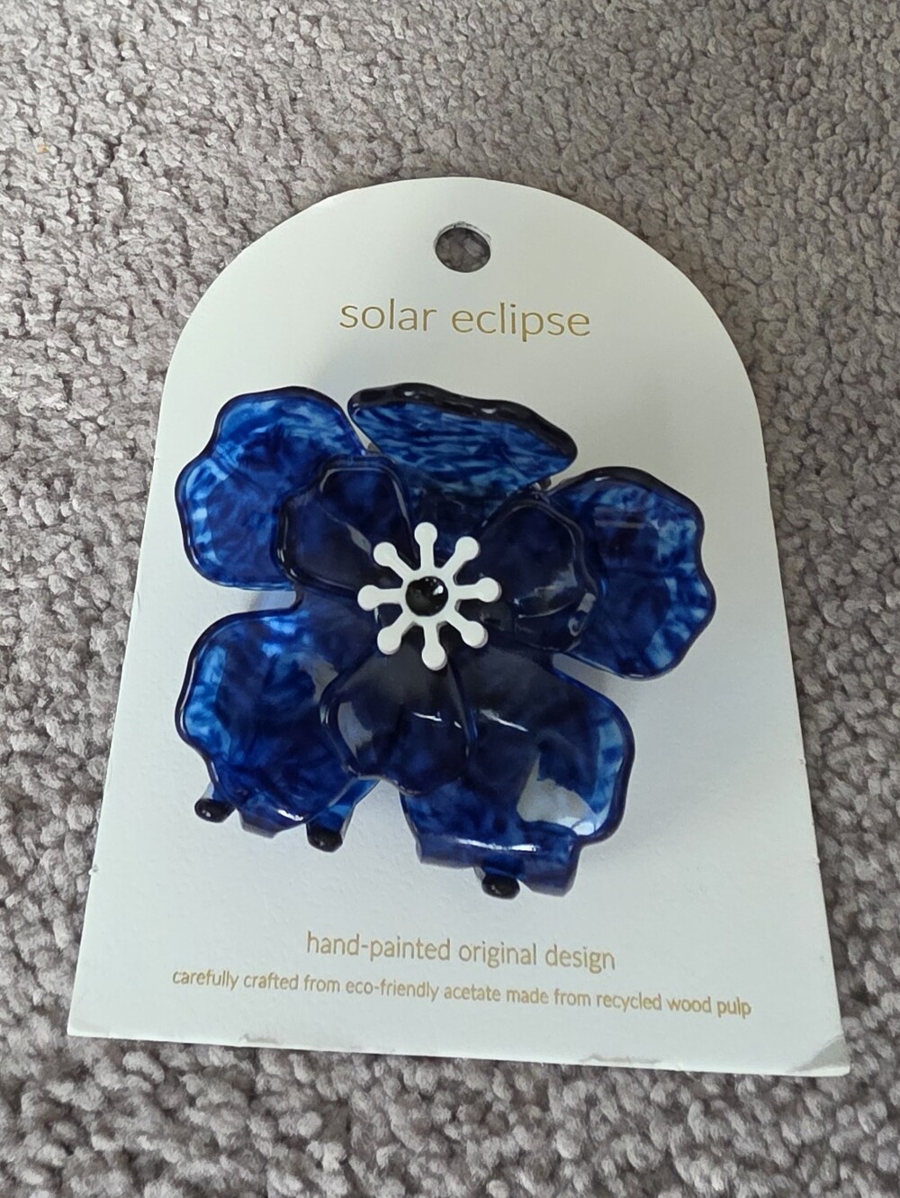 Solar Eclipse Handmade Origami Anemone Flower Claw Hair Clip